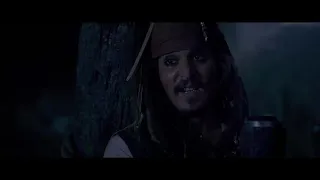 Karayip Korsanları: Gizemli Denizlerde - Jack ve Barbossa İspanyollardan Kaçıyor | Türkçe Dublaj