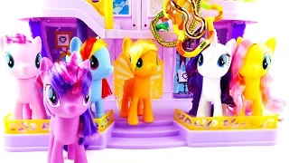 Applejack caught in Zuru Tangles - New My Little Pony Toys Magic of Everypony Collection