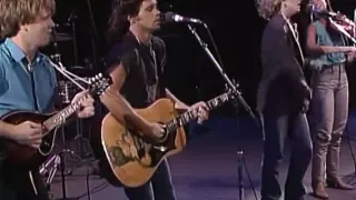 John Mellencamp & Maria McKee - Pink Houses (Live at Farm Aid 1986)