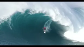 Super Swell Saturday Pe'ahi Jaws XXL Big Wave Surfing Maui Hawaii