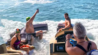 Idiotas nos Barcos Gravados Pelas Câmeras