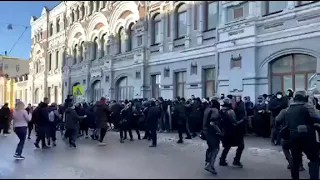 Владивосток 23.01.21г. Произвол и жёсткие задержания участников мирной акции протеста