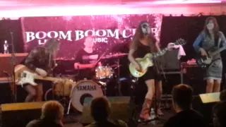 Blues Caravan 2015 Girls with Guitars - Tush @ the Boom Boom Club, Sutton 25.04.2015