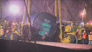Train derails in Watertown, spills crude oil