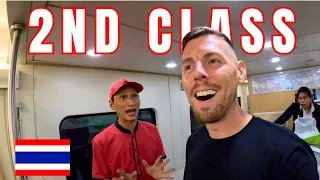 I Spent 12 Hours on Thailand's $30 SECOND CLASS Sleeper Train | Bangkok to Chiang Mai 🇹🇭