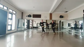 Sah sah line dance | Choreographer Ayek Lesmana (INA)