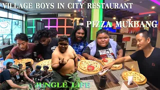 Pizza Mukbang Challenge Dawa Don // गाऊको केटा हरु जंगलबाट सहरको  रेस्टुरेण्ट गएर पिजाको स्वाद लिदै