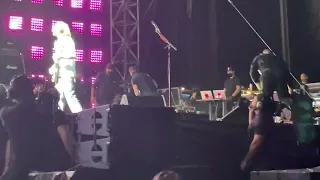 The guy jumped on the stage among the RHCP, Slovakia, Bratislava, Lovestream festival 2022