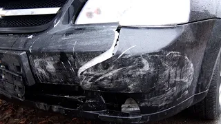 У Житомирі невідомий протаранив два автомобілі та втік з місця ДТП