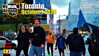Toronto food finding walk: Eaton Centre to Bubble Lee on Yonge Street (Toronto 4k walking video)
