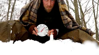 Learn the Trick this Survivalist uses to stay warm! Winter Survival, Survival Hacks, Survival Tips