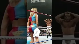 Shawn Michaels seduces Sunny! #shorts #wwe #shawnmichaels