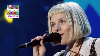 AURORA - Giving In To The Love | Live in Primo Maggio Roma Festival 2023