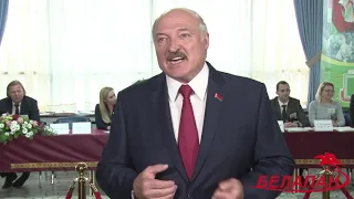 Лукашенко: Я посиневшими пальцами за кресло держаться не буду