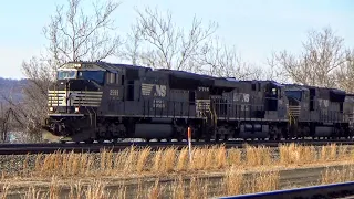 SD70M's Sandwich a GEVO on an Eastbound Manifest Passing a Work Truck in Edgeworth, PA - 3/27/2019