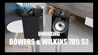 Unboxing B&W 705 S2