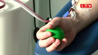 Один донор крові може врятувати життя трьох людей