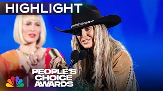 Lainey Wilson Wins the People's Female Country Artist | People's Choice Awards 2024 | NBC