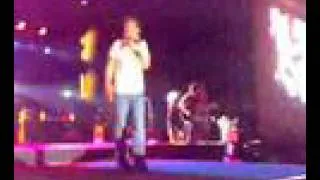 Chris Cornell Live in Istanbul 01/09/07 Black Hole Sun