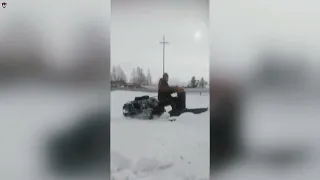 Снежный эксперимент одноклубника Дамира на мотобуксировщике «Железная собака»