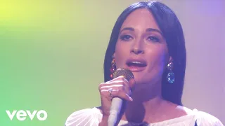 Kacey Musgraves - Rainbow (Live from Late Night with Seth Meyers)