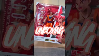 Unboxing S.h.F SSG Son Goku -SAIYAN GOD INSTILLED WITH THE LIGHT. OF RIGHTEOUS HEARTS- #shfiguarts