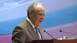 Минтимер Шаймиев выступил на VI всемирном конгрессе татар (субтитры)