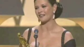 Catherine Zeta-Jones Wins Best Supporting Actress for "Chicago" | 75th Oscars (2003)