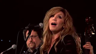 Alison Krauss & Union Station featuring Jerry Douglas - No More Lonely Nights (HQ audio)