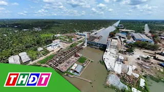 Tiền Giang: Độ mặn sông Tiền tăng đột ngột, đóng khẩn cấp cống ngăn mặn | THDT