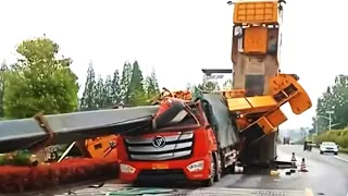 TOP 10 MOST DANGEROUS MOMENTS Truck & Car Fails ! ANGRY Drivers, BIZARRE Situations & STUPID Action!