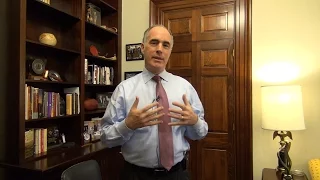 Office Space: Bob Casey's Presidential Suite