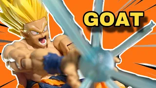 The GREATEST Goku Action Figure EVER!! (SH Figuarts The Legendary Super Saiyan Son Goku Review)