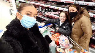 The Dreaded Christmas Food Shop & Surprising My Nan! VLOGMAS Day 20!