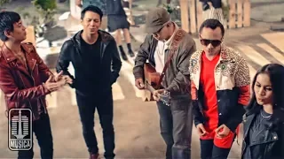 [ALL STARS] IWAN FALS NOAH NIDJI GEISHA D'MASIV - Kemesraan (Official Music Video)