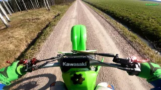 Kawasaki KX500 Power Wheelie Run