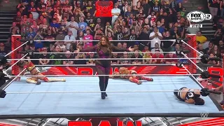 Nia Jax ataca a Zoey Stark, Shayna Baszler, Piper Niven & Chelsea Green - WWE Raw 18/09/2023 Español