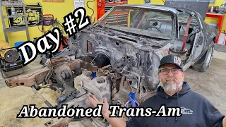 ABANDONED! 1981 Pontiac Trans-Am Restoration Part 2