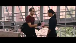 Отменная погоня / Premium Rush (Русский/Трейлер) BDRip