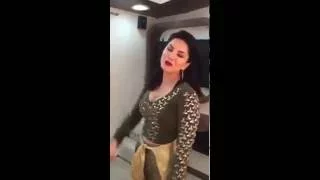 Sunney Leone Video Message to Her Followers