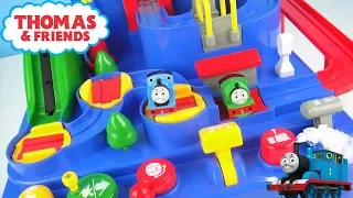 玩 湯瑪士小火車之軌道大冒險  玩具開箱 / トーマスレッツゴー大冒険