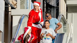 Santa Clause Arguing On The Escalator Prank!!