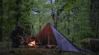 SOLO CAMPING in  HEAVY RAIN [ Relaxing in the cozy shelter ] Rain ASMR