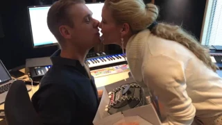 Armin Van Buuren : "This Afternoon I Got Surprised By My Wife"