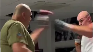 TYSON FURY IN TOP SHAPE AHEAD OF HIS UNDISPUTED SHOWDOWN WITH OLEKSANDR USYK 🔥🔥