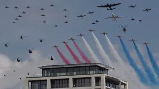 70 aircraft flyover for Queen's Platinum Jubilee in London 👑