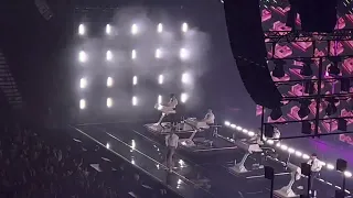 Stromae - Tous les mêmes - Live Centre Bell Montreal November 26 2022