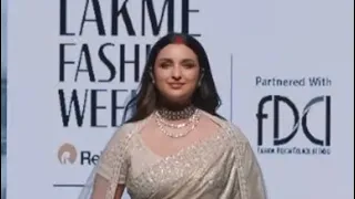 Lakme Fashion Week 2023  !Delhi ! Stars ka Jalwa ! @fdciofficial @reliancebrandsltd2350