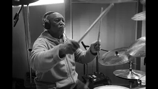 The WHY and HISTORY of Open Handed Drumming | (Billy Cobham, Dennis Chambers, & Dick Fosbury)