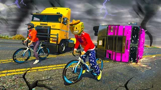 BICIS vs CAMIONES! ME LA LIA UN NPC!! - GTA V ONLINE